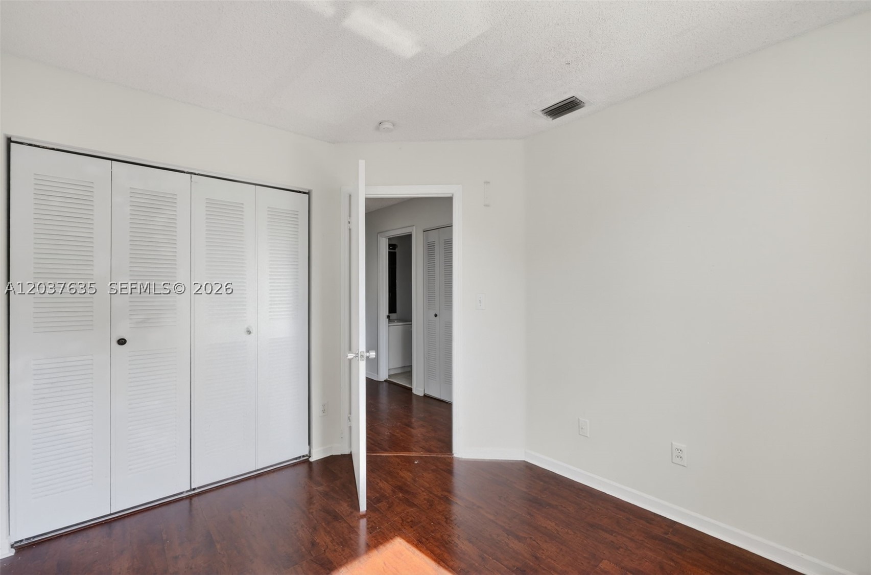 WEITZER SERENA LAKES TOWN - Residential