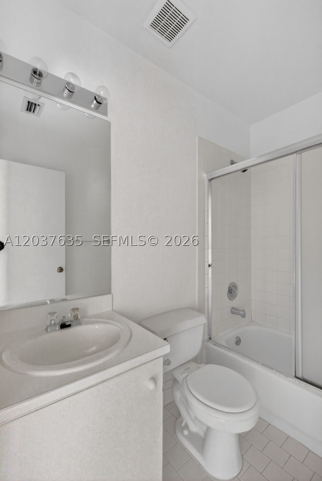 WEITZER SERENA LAKES TOWN - Residential
