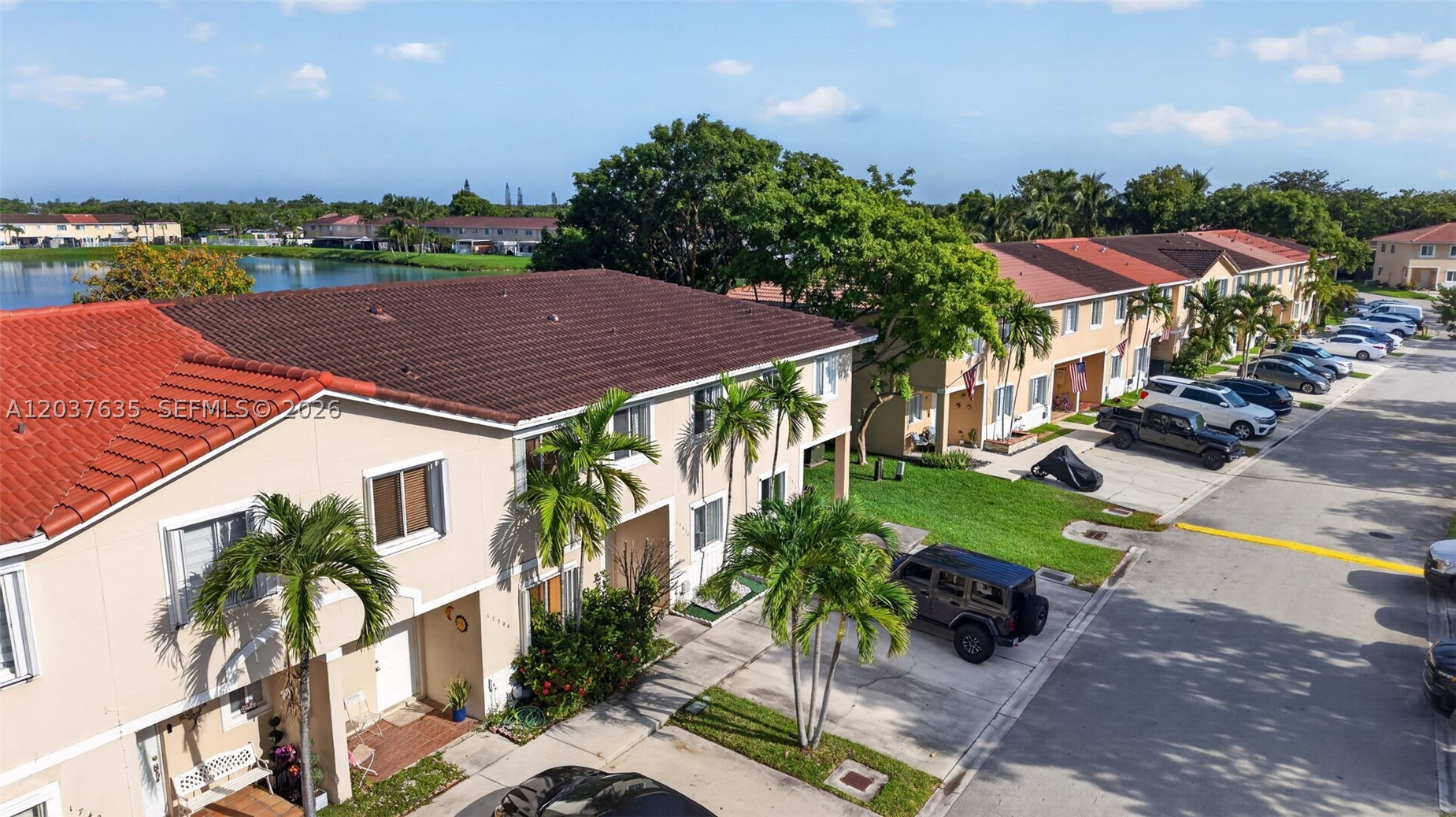 WEITZER SERENA LAKES TOWN - Residential