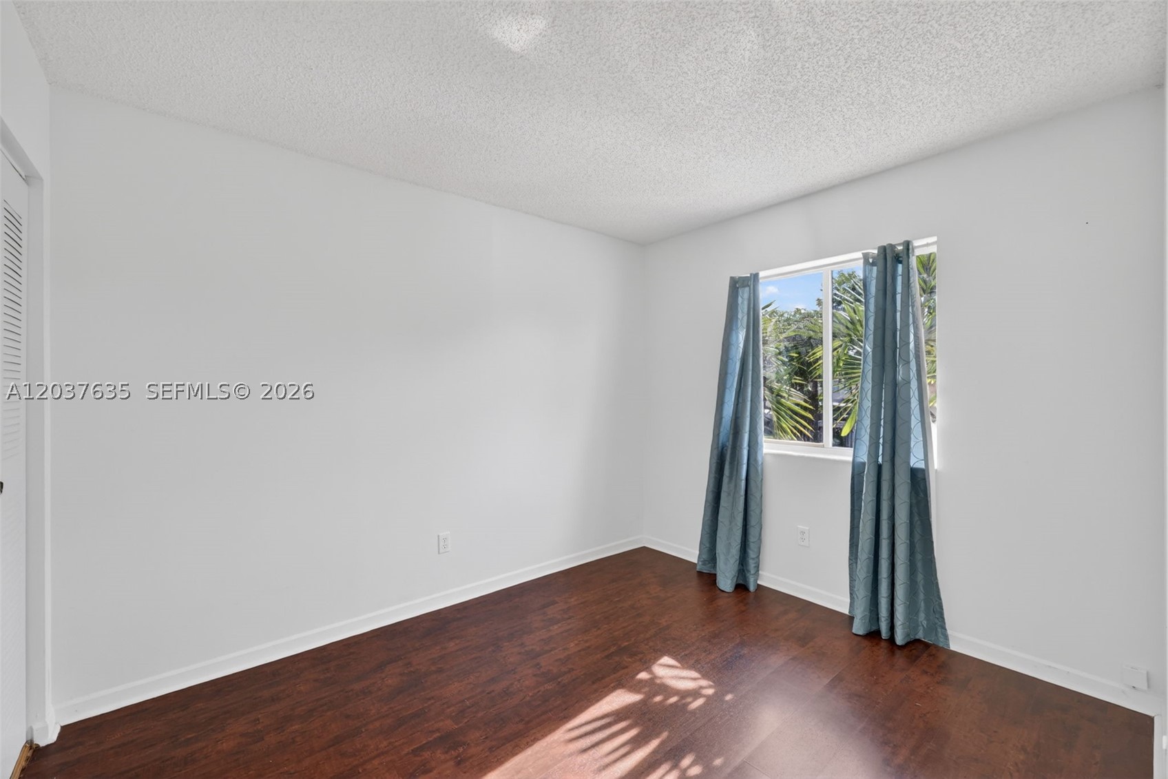 WEITZER SERENA LAKES TOWN - Residential
