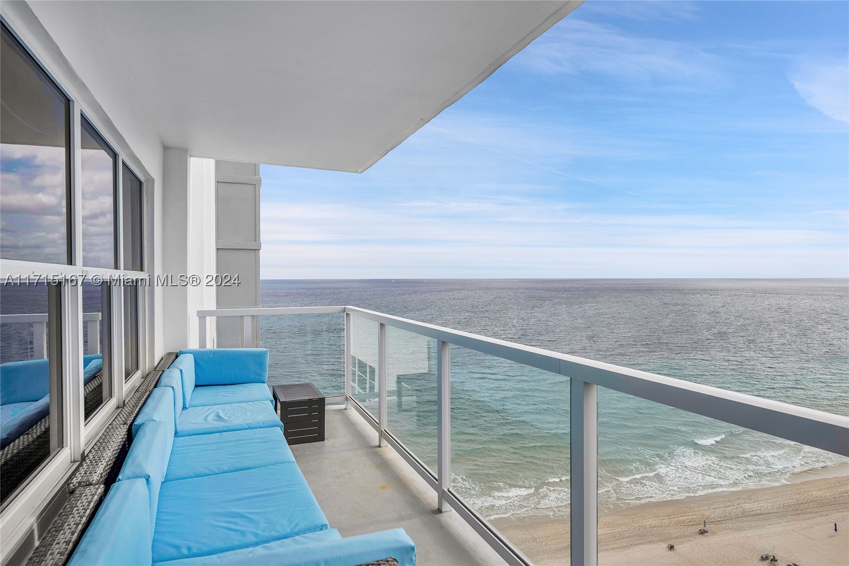 REGENCY TOWER SOUTH CONDO - Residential