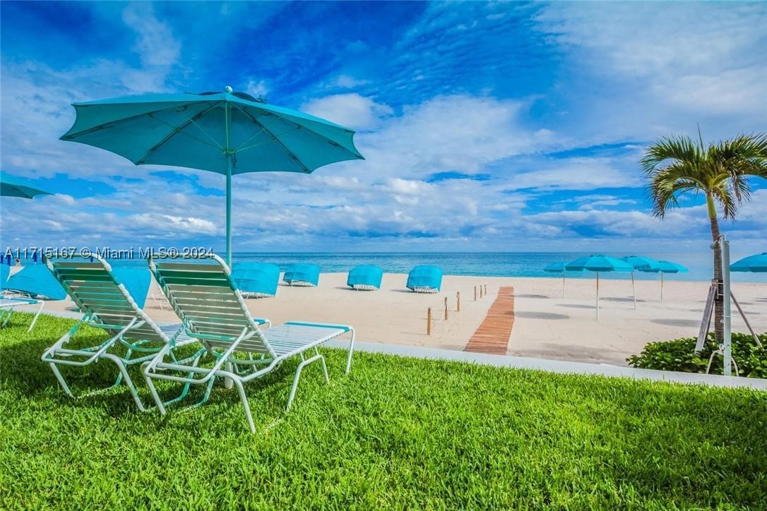 REGENCY TOWER SOUTH CONDO - Residential
