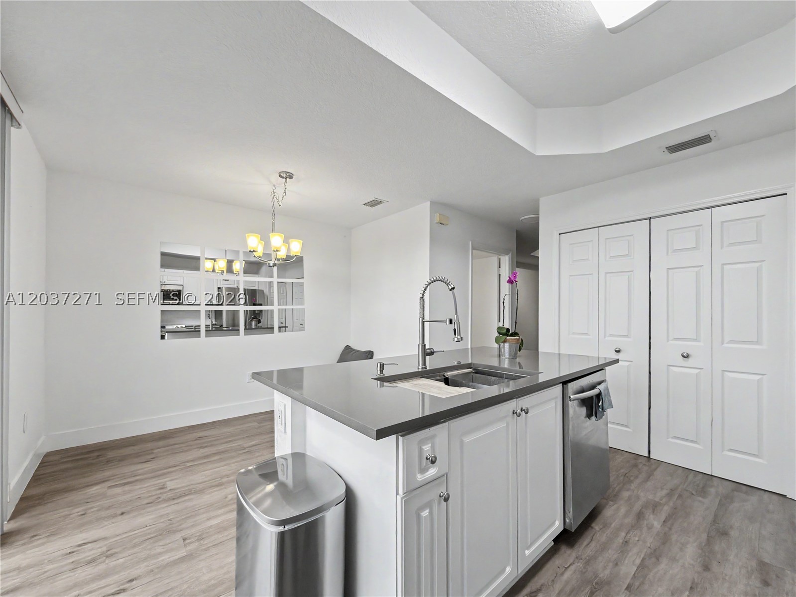 HAMPTON ISLES CONDO - Residential