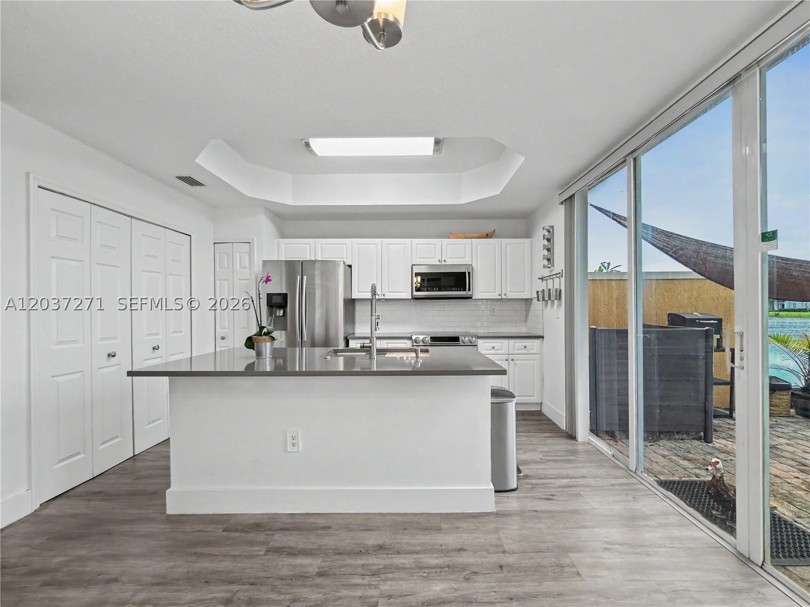 HAMPTON ISLES CONDO - Residential