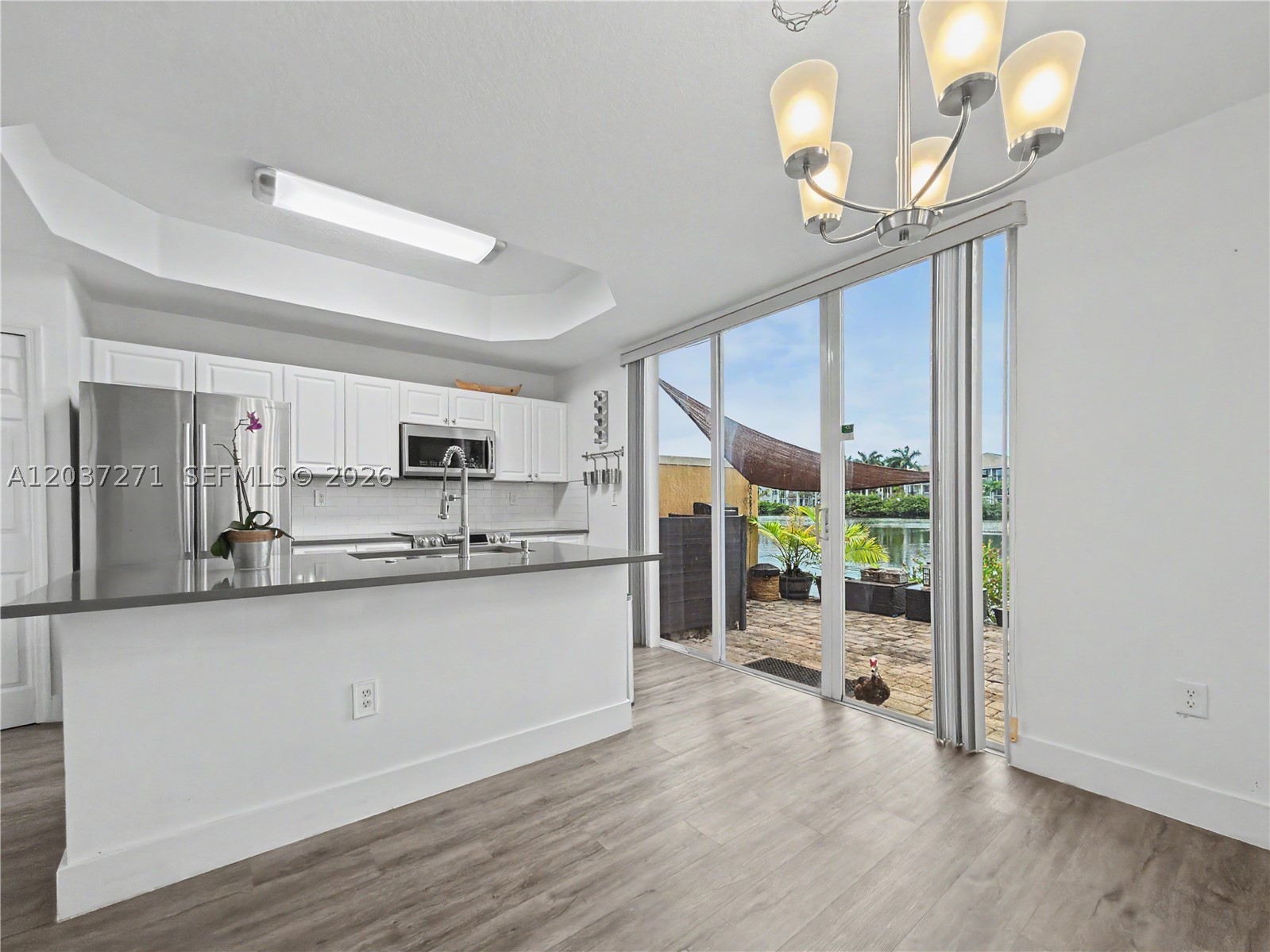 HAMPTON ISLES CONDO - Residential
