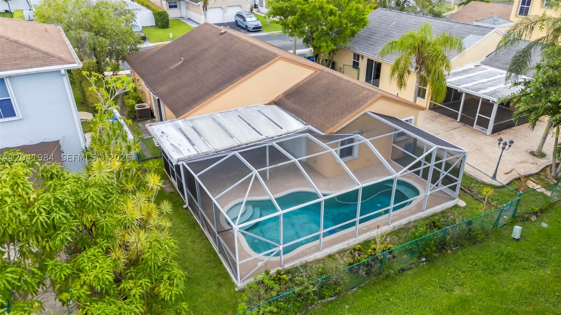 CHAPEL TRAIL REPLAT - Residential