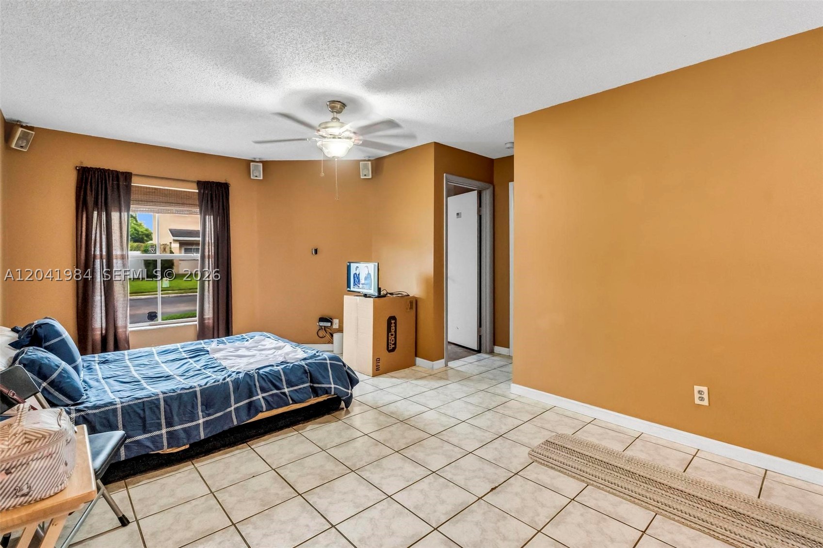 CHAPEL TRAIL REPLAT - Residential
