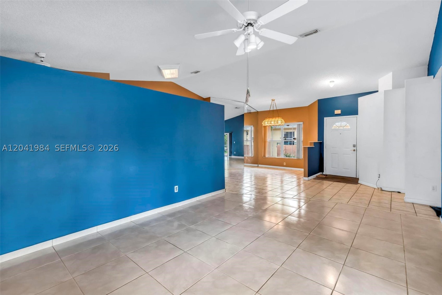 CHAPEL TRAIL REPLAT - Residential