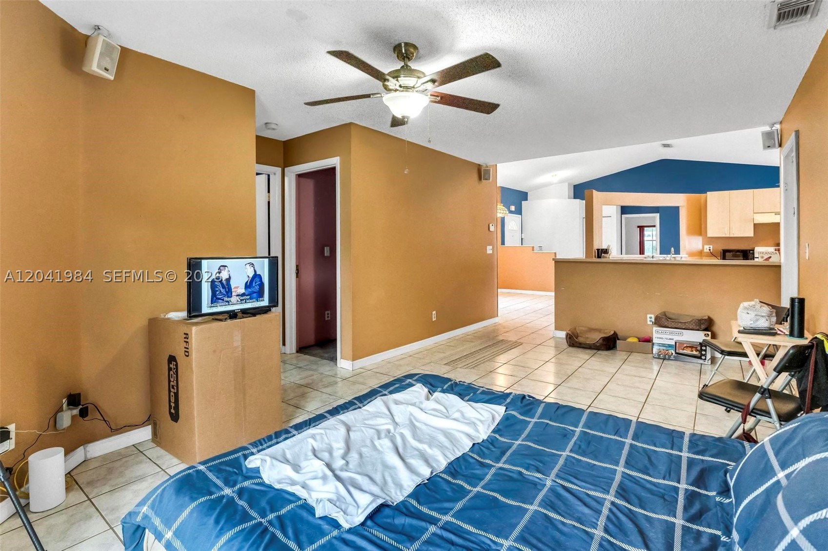 CHAPEL TRAIL REPLAT - Residential