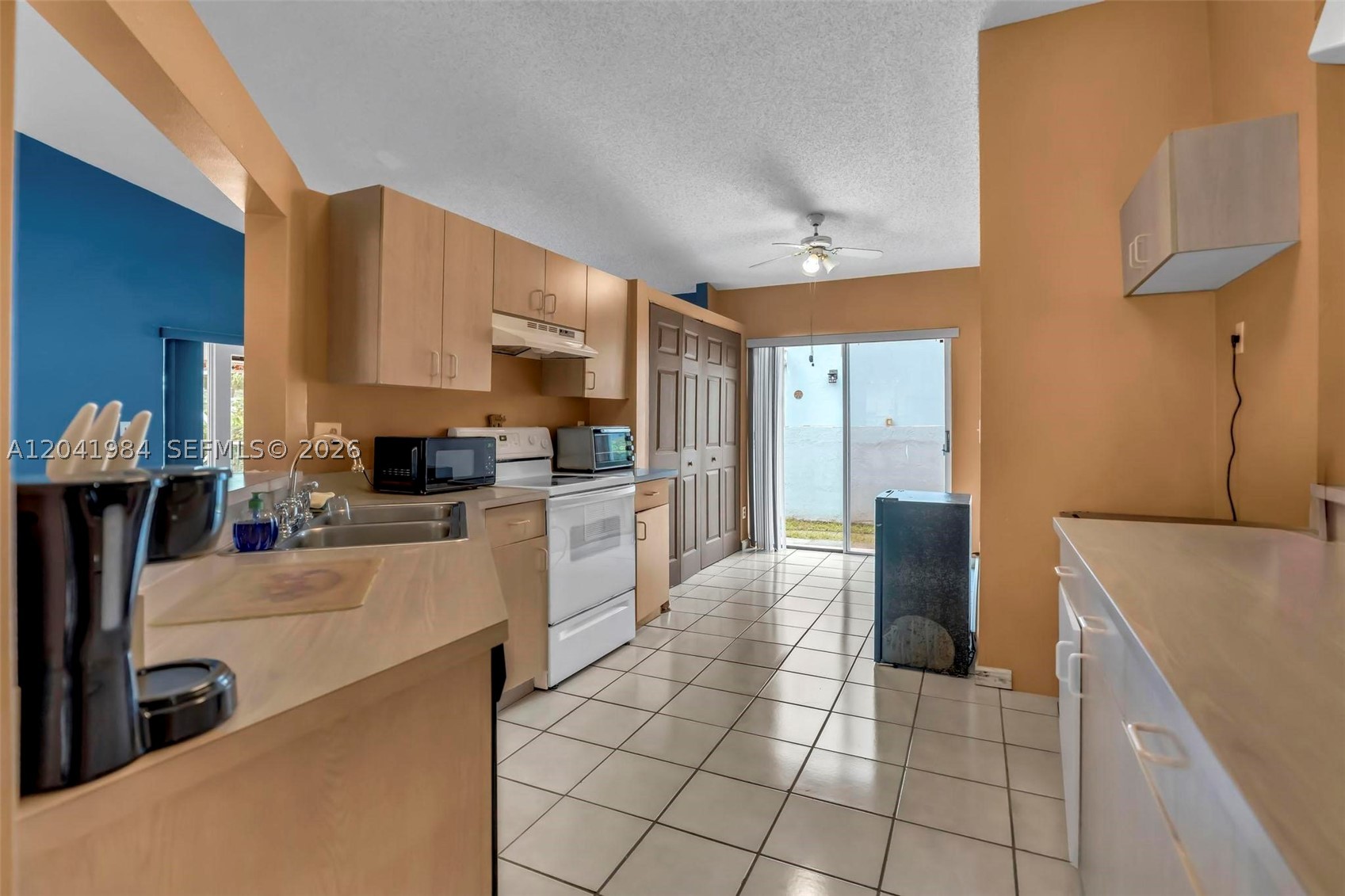 CHAPEL TRAIL REPLAT - Residential