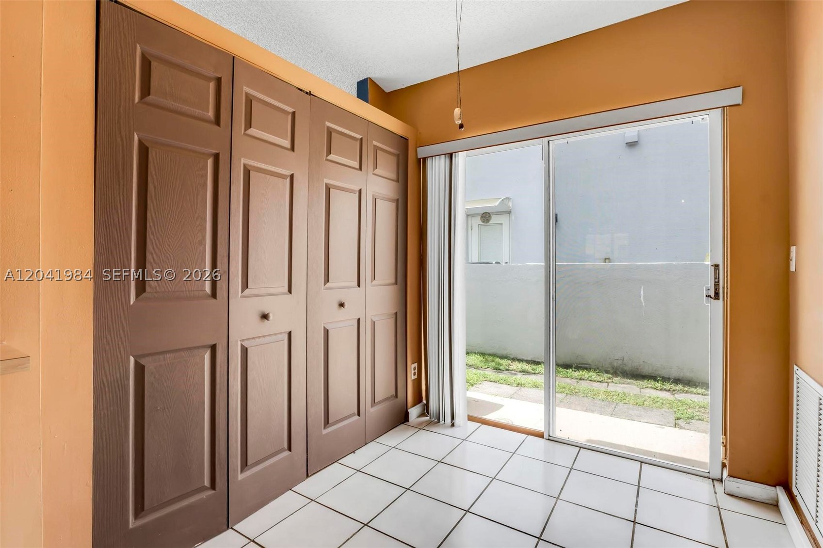 CHAPEL TRAIL REPLAT - Residential