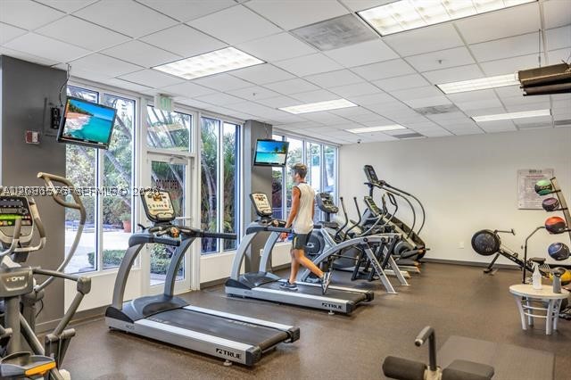 OCEANVIEW BUILDING A COND - Residential Lease