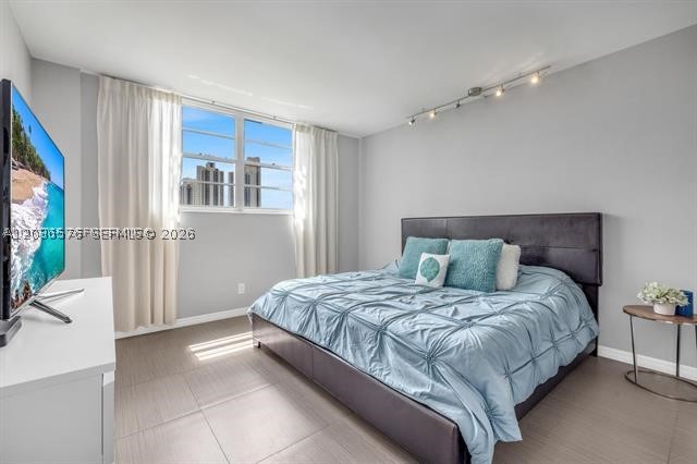 OCEANVIEW BUILDING A COND - Residential Lease