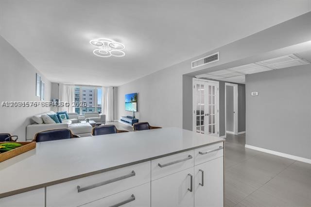 OCEANVIEW BUILDING A COND - Residential Lease
