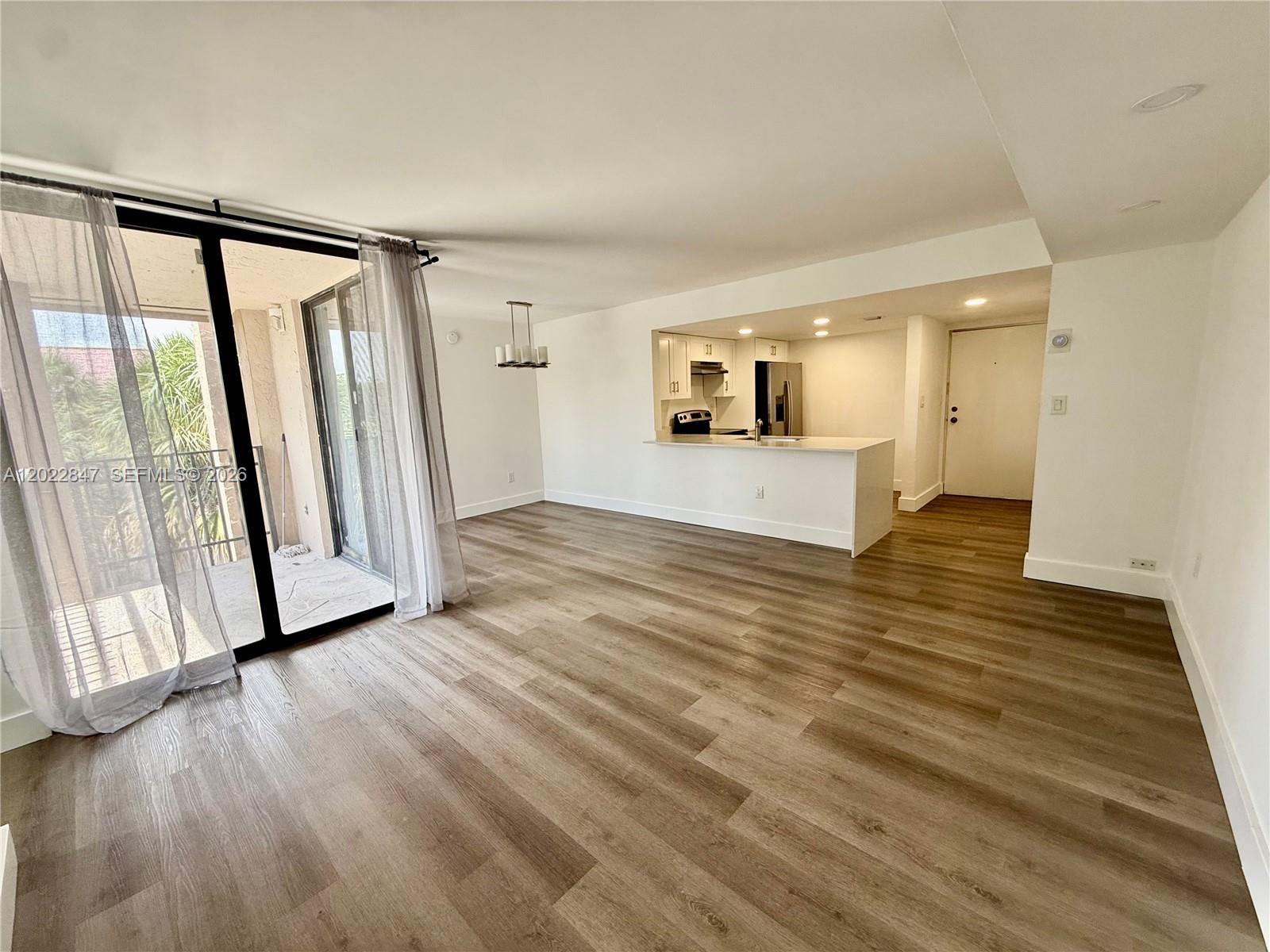 WESTBIRD VILLAGE CONDO - Residential Lease
