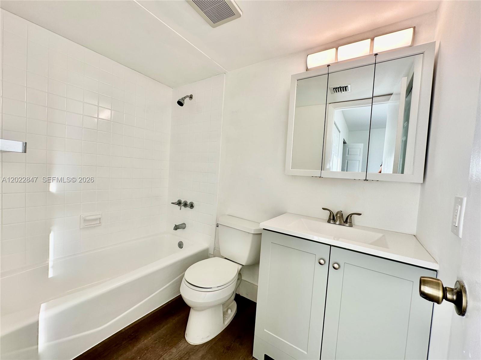 WESTBIRD VILLAGE CONDO - Residential Lease