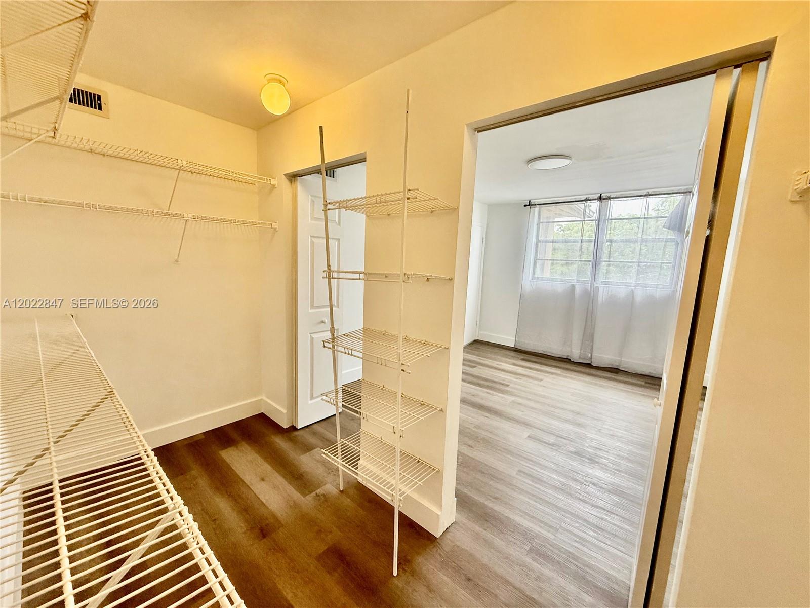 WESTBIRD VILLAGE CONDO - Residential Lease