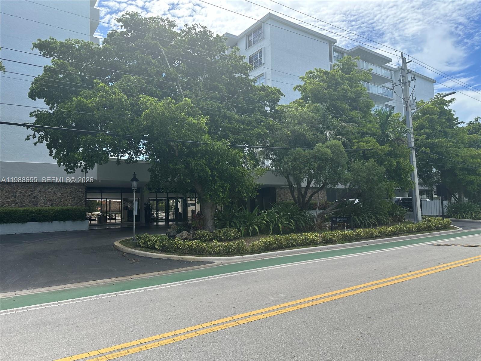 10000 PLAZA CONDO-NORTH T - Residential