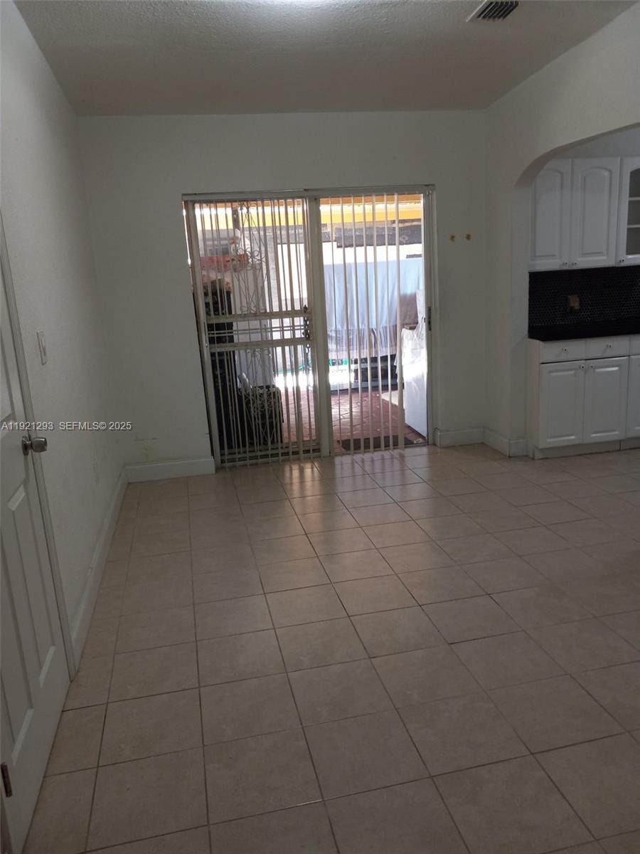 THE TROPICS AMD - Residential
