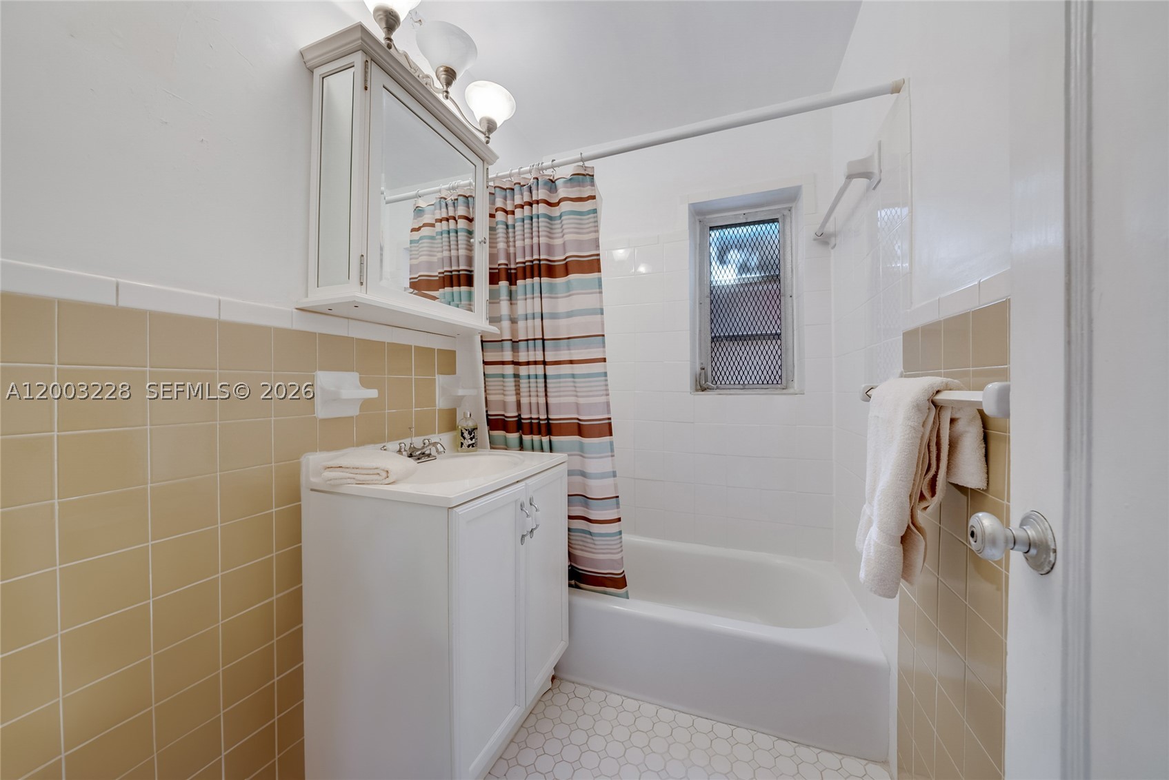 NICHOLS HEIGHTS - Residential