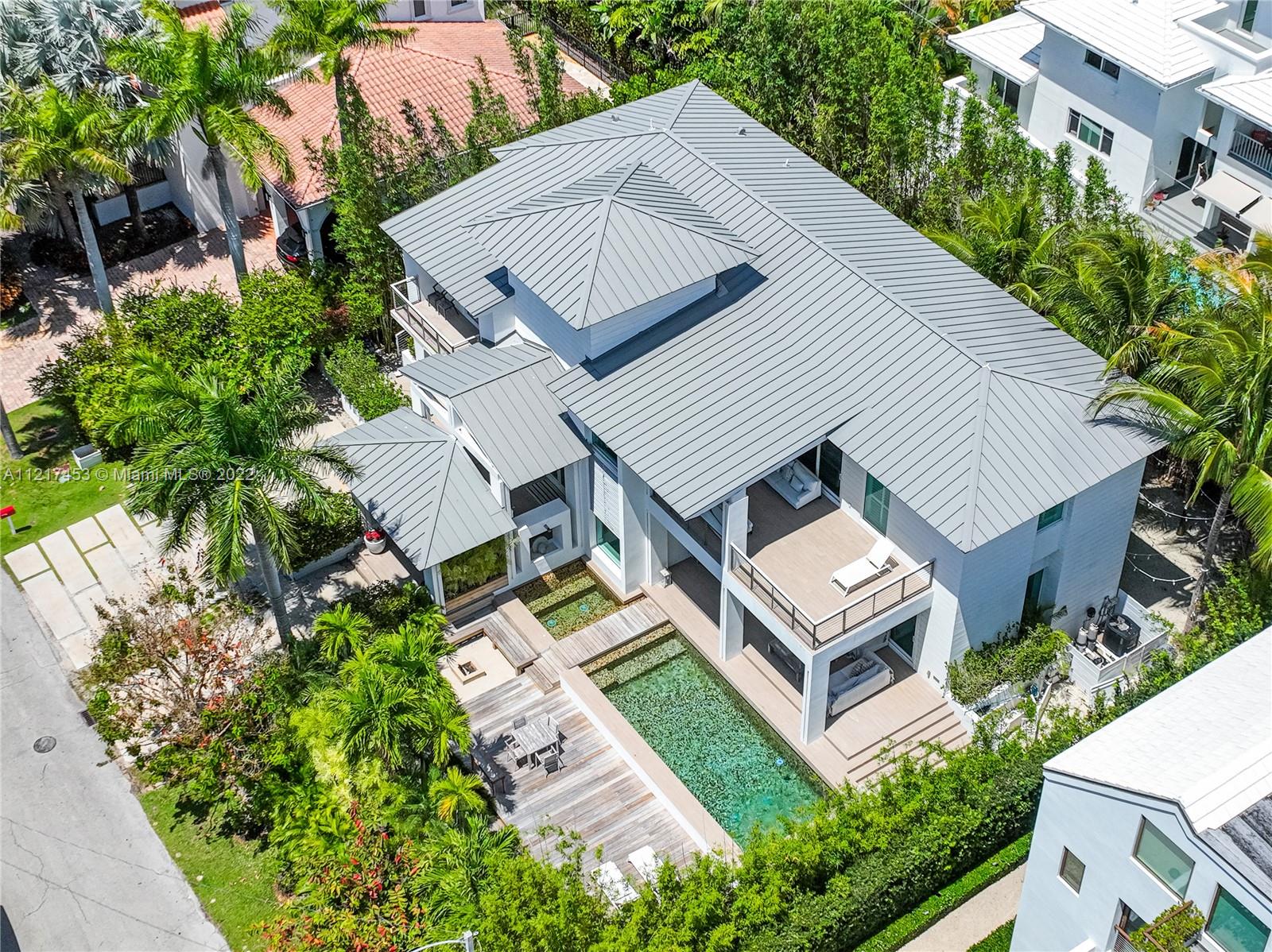MASHTA ISLAND A REPLAT OF - Residential