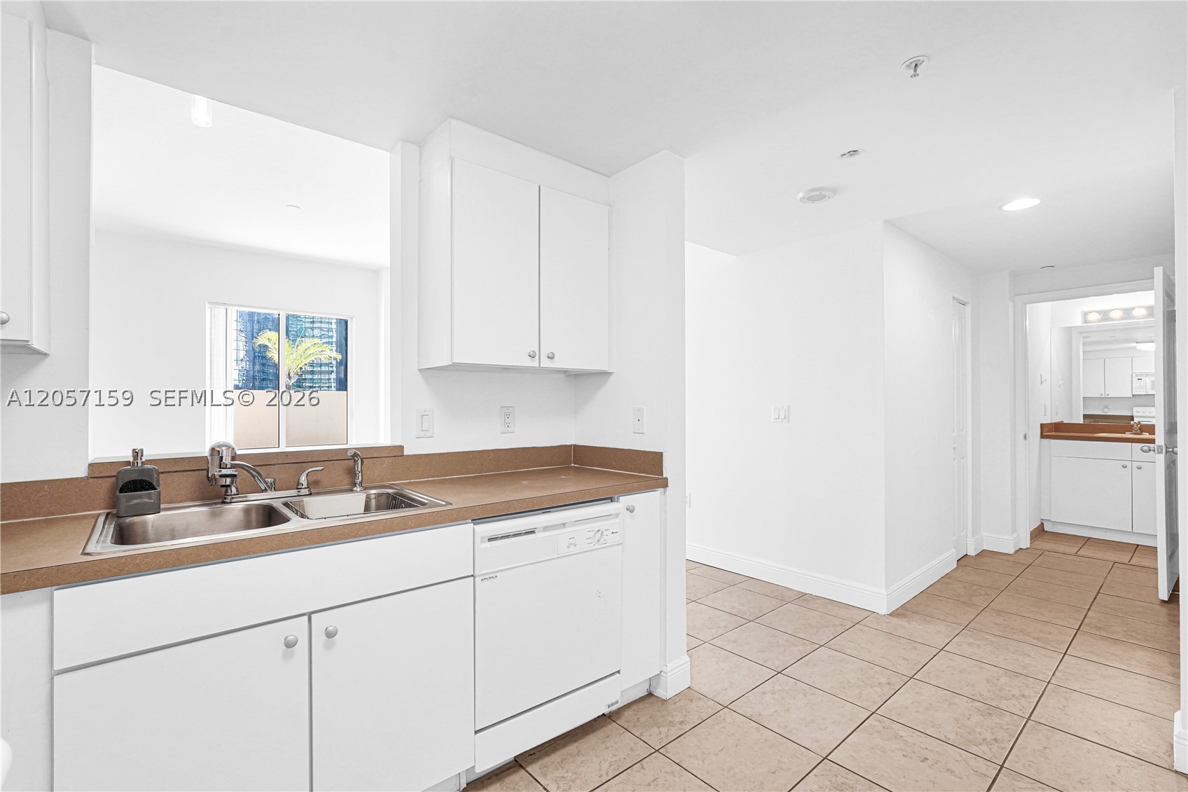 VUE AT BRICKELL CONDO - Residential