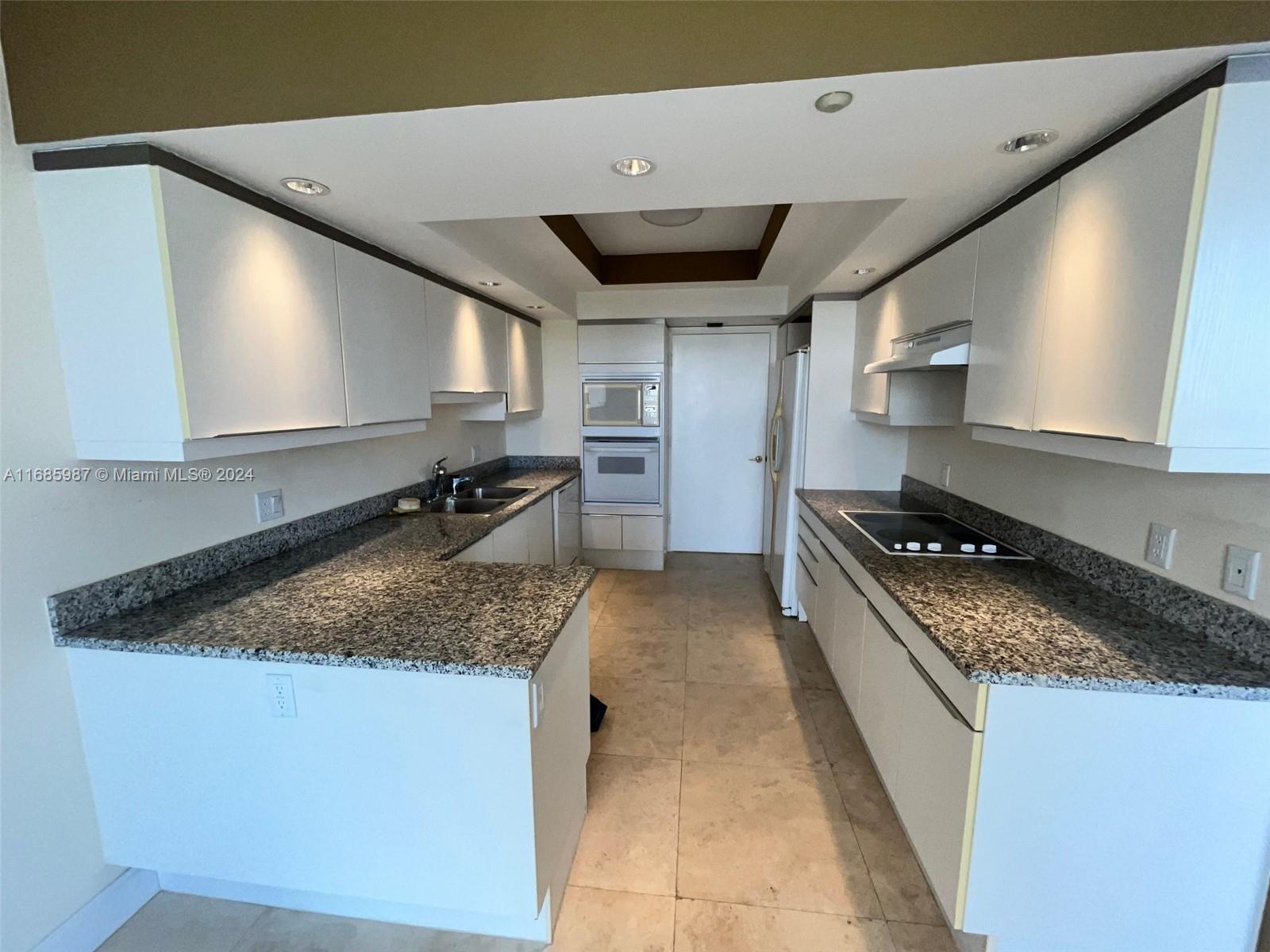 7000 ISL BLVD WILLIAMS IS - Residential