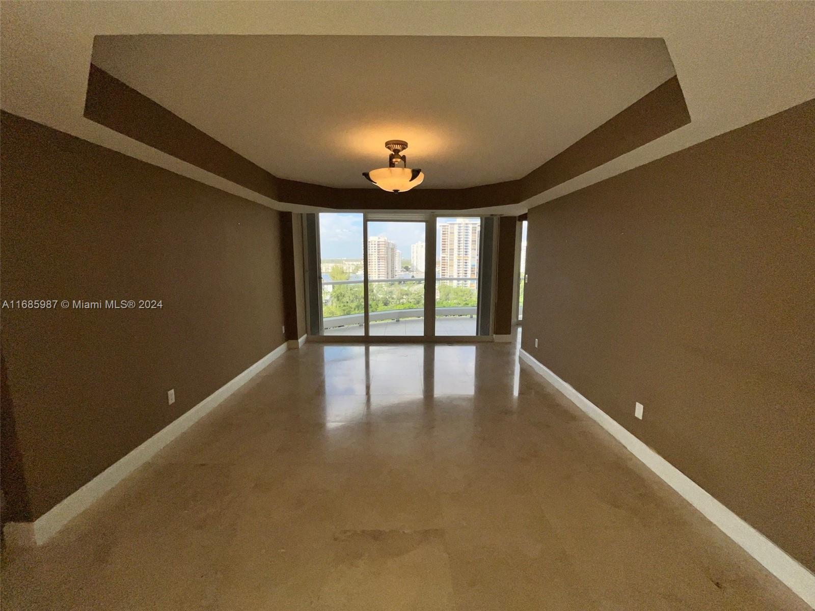 7000 ISL BLVD WILLIAMS IS - Residential