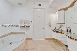 TRUMP PALACE CONDO - Residential Lease