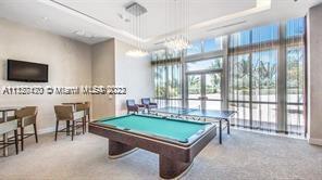 TRUMP PALACE CONDO - Residential Lease