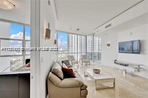 TRUMP PALACE CONDO - Residential Lease