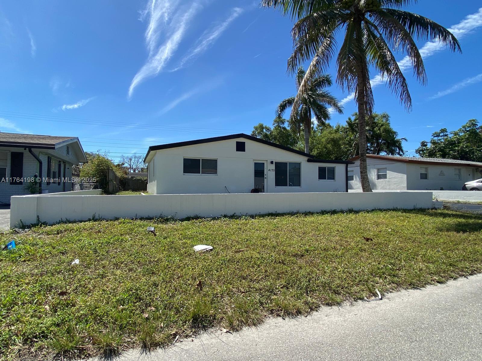 PLAYLAND ISLES - Residential