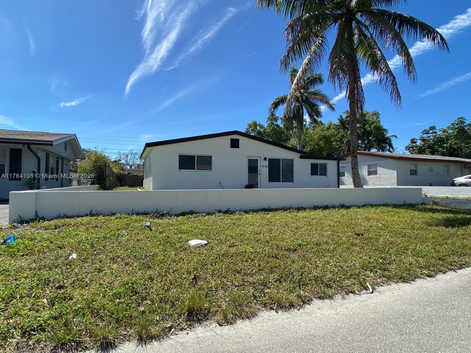 PLAYLAND ISLES - Residential
