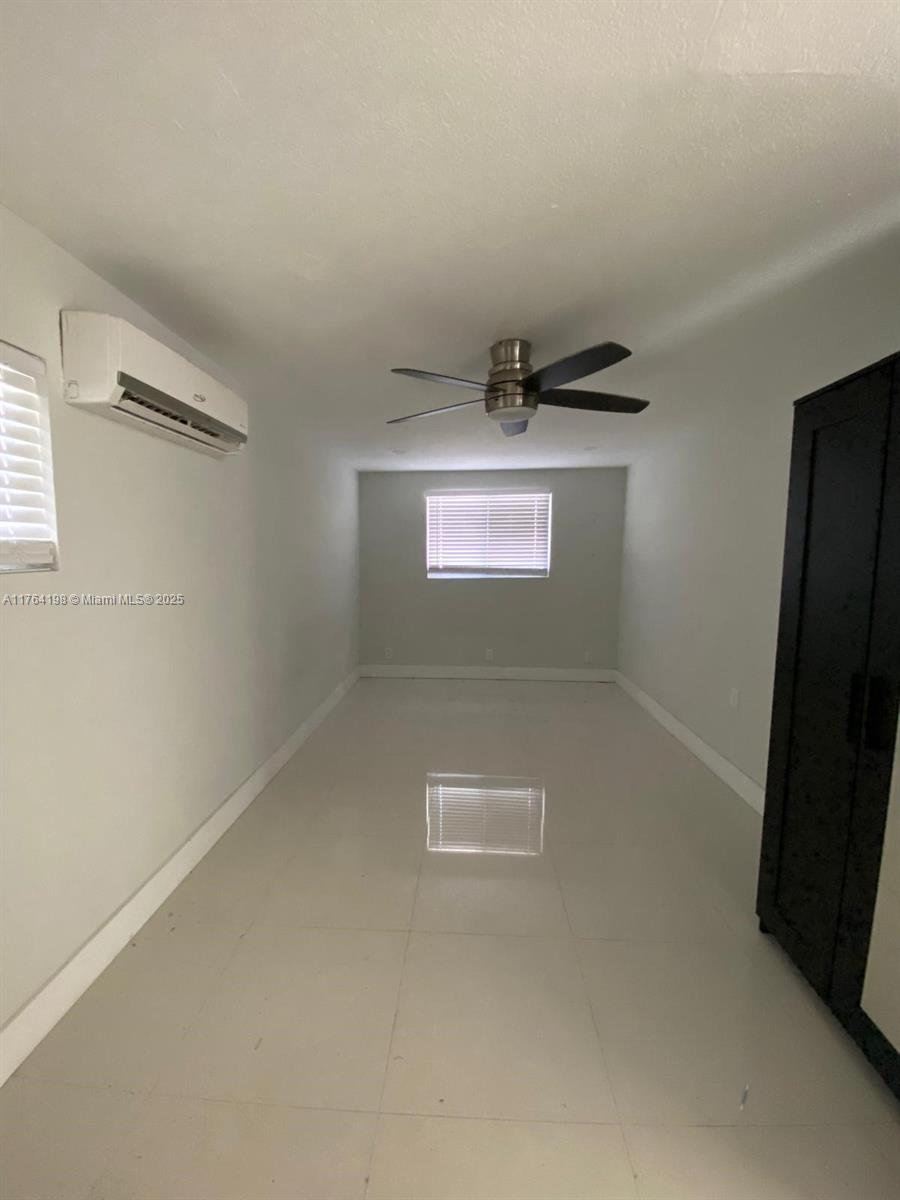 PLAYLAND ISLES - Residential