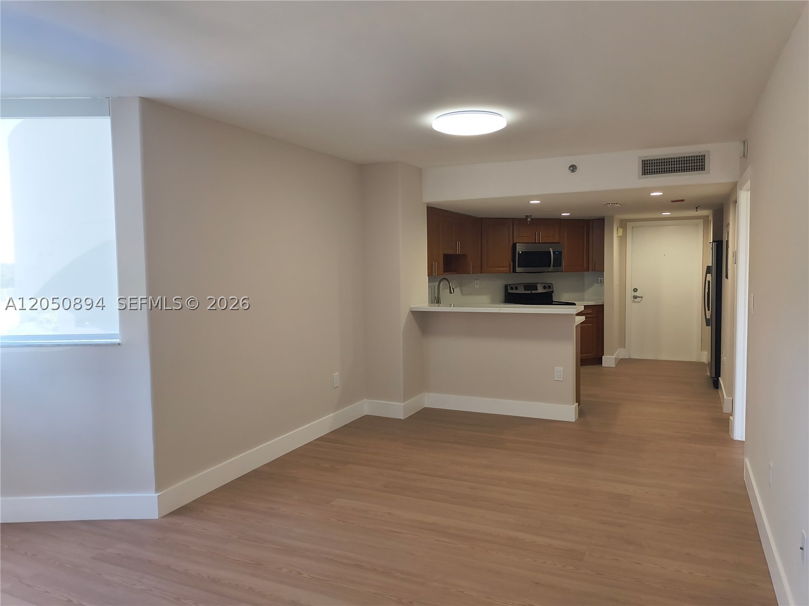 CORAL PALMS CONDO - Residential Lease