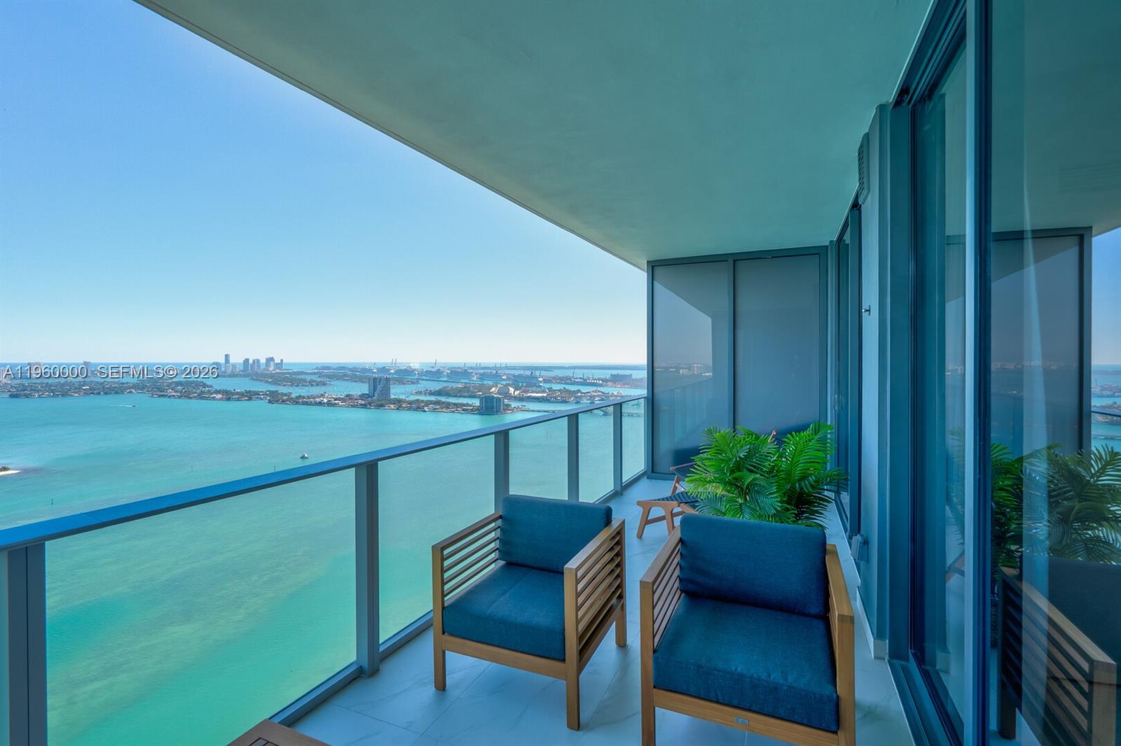 ARIA RESERVE - Residential Lease