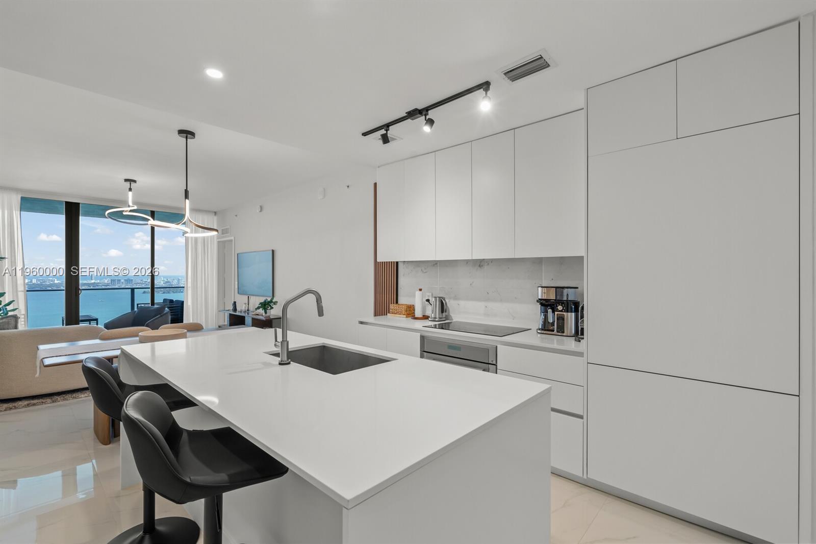 ARIA RESERVE - Residential Lease