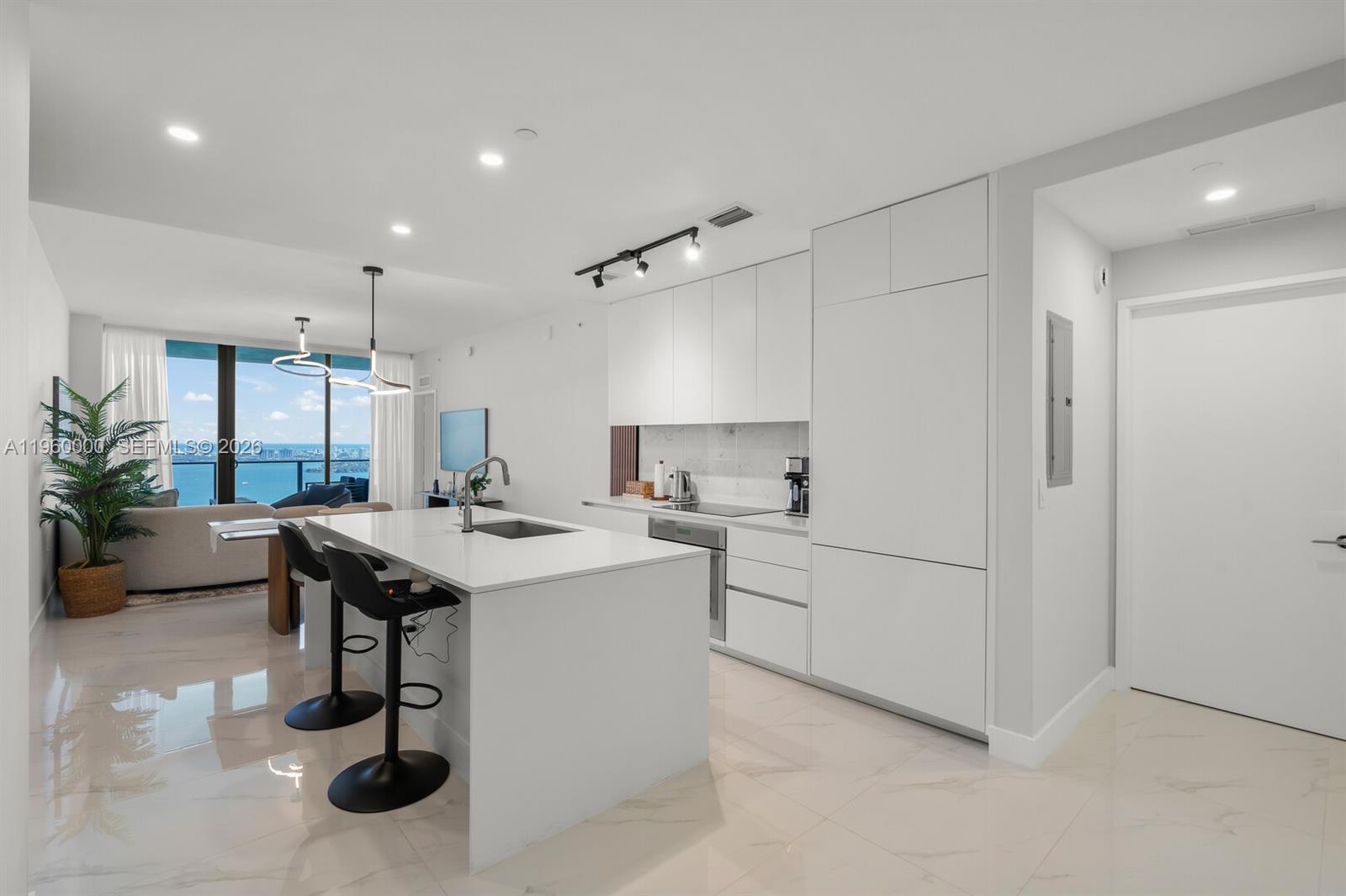 ARIA RESERVE - Residential Lease