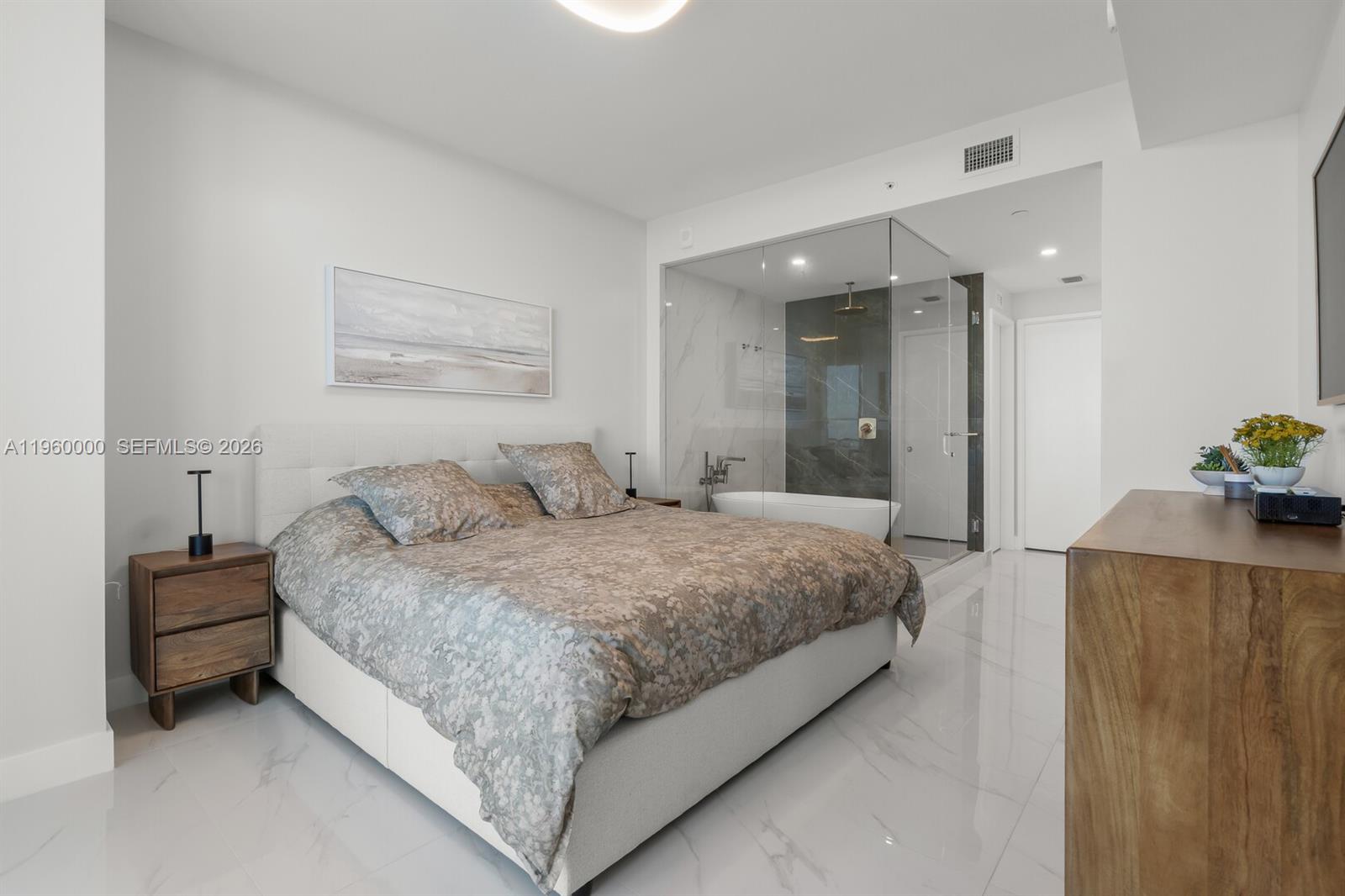 ARIA RESERVE - Residential Lease
