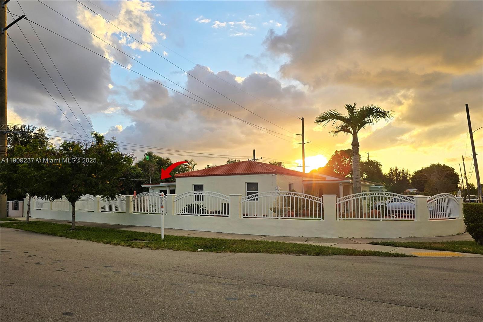 MORRIS MANORS - Residential Lease