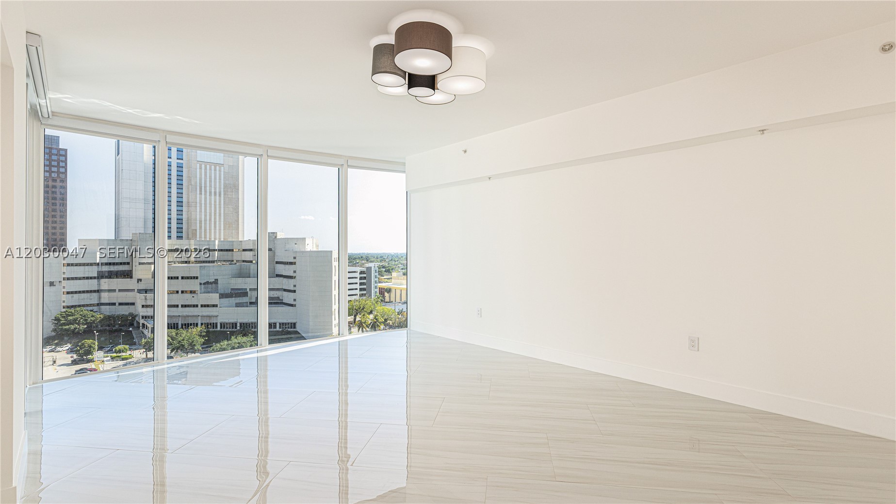 LAS OLAS RIVER HOUSE COND - Residential Lease