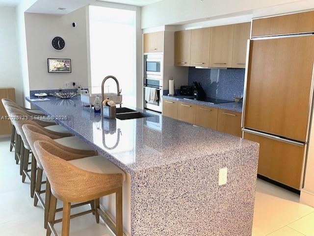 APOGEE BEACH CONDOMINIUM - Residential