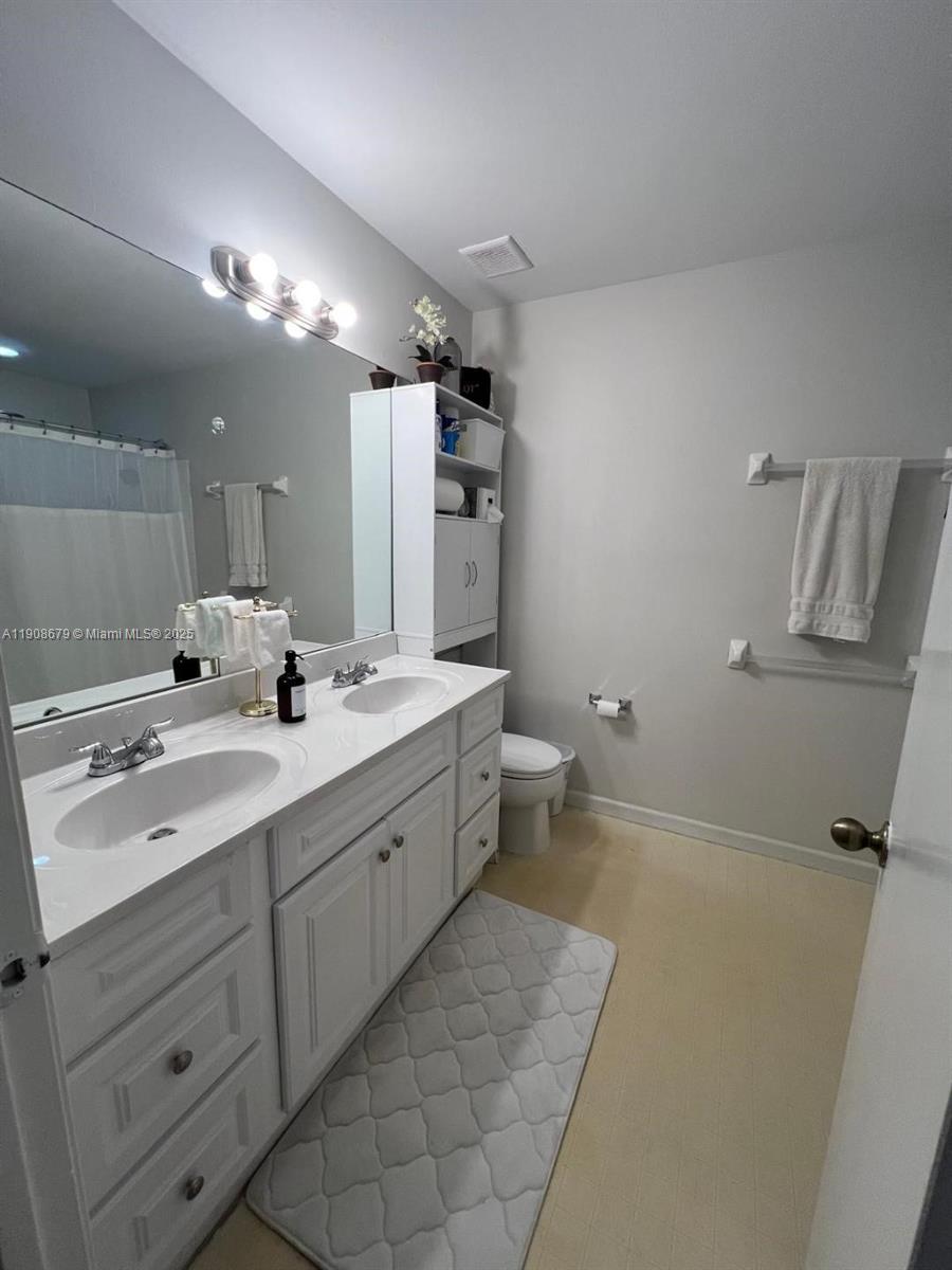 CORONADO CONDO- TOWER II - Residential