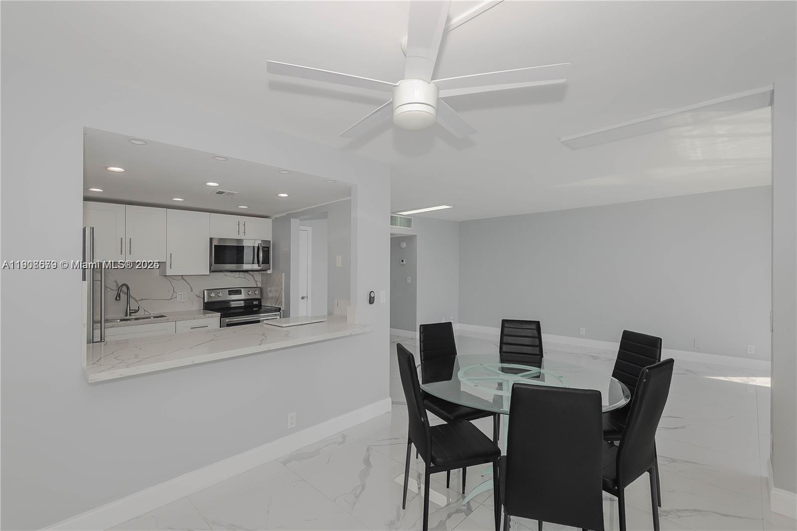 CORONADO CONDO- TOWER II - Residential