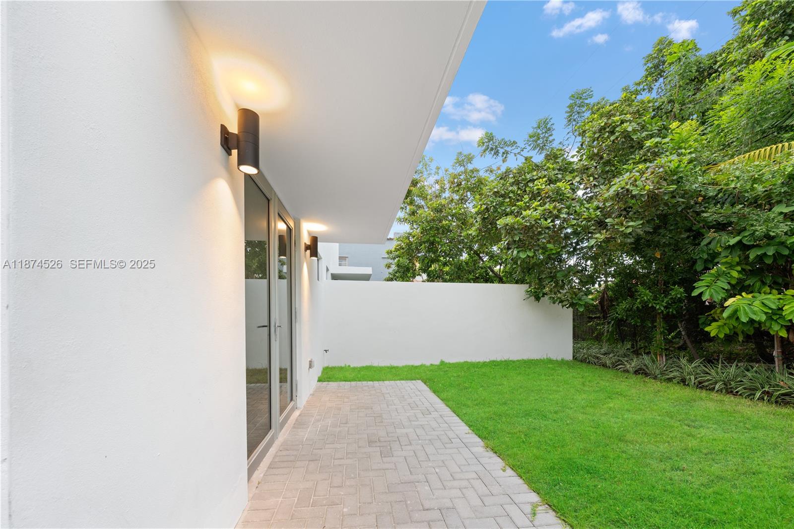 HARRISONS - Residential