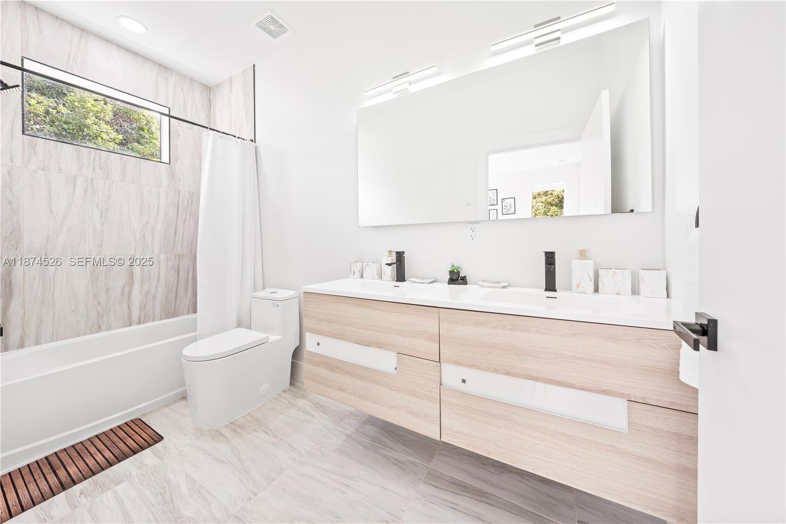 HARRISONS - Residential