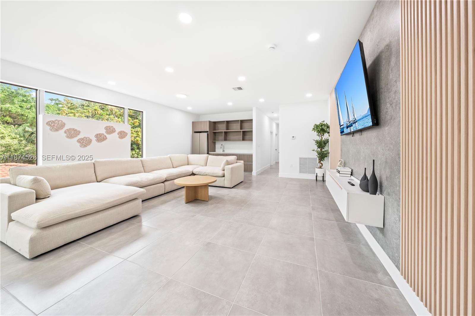 HARRISONS - Residential