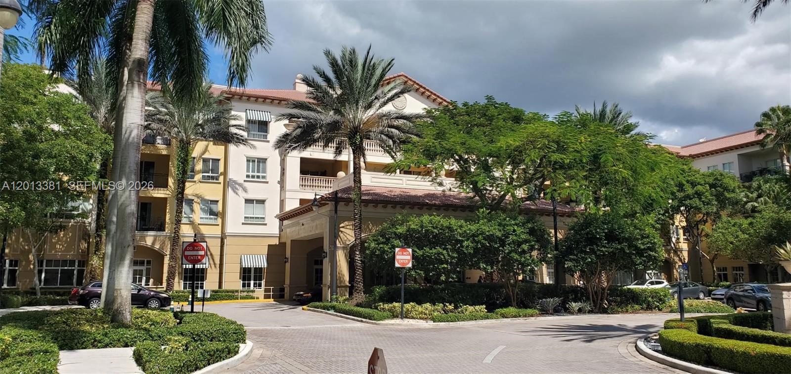 Turnkey investment opportunity in a highly desirable 55+ resort-style community! Bright 1-bedroom corner unit located in the Main Clubhouse building, offering convenience and strong rental appeal. Features include granite countertops, stainless steel appliances, 42” wood cabinets, porcelain tile flooring, and wood-look vinyl in the bedroom.
Enjoy premium amenities such as concierge service, on-site restaurant, fitness center, spa/salon, library, and valet parking—highly attractive for long-term tenants.
Income-producing property: Currently rented through December, with a reliable tenant who would love to stay, providing immediate and consistent cash flow from day one.

Prime location near shopping, dining, and banking adds to its long-term value and demand.