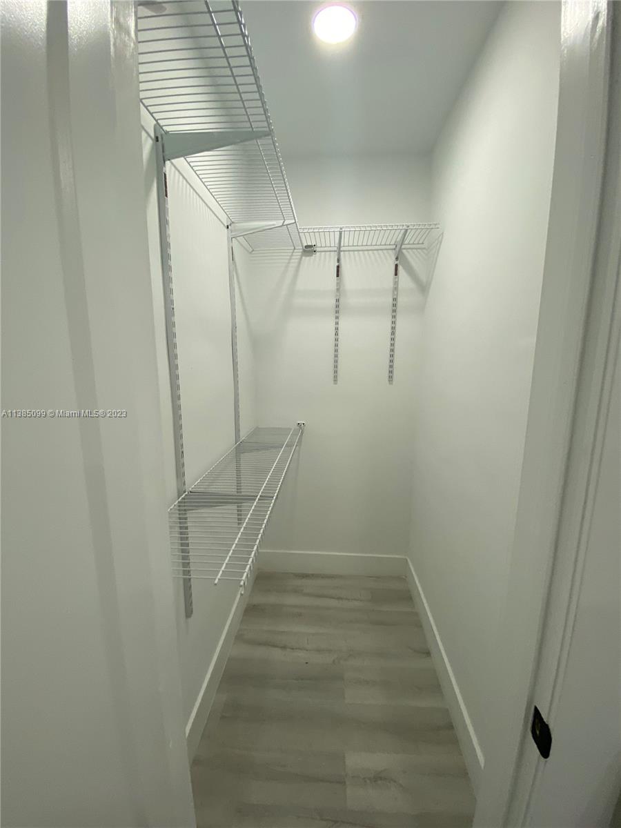 COCO PALM CONDO - Residential Lease