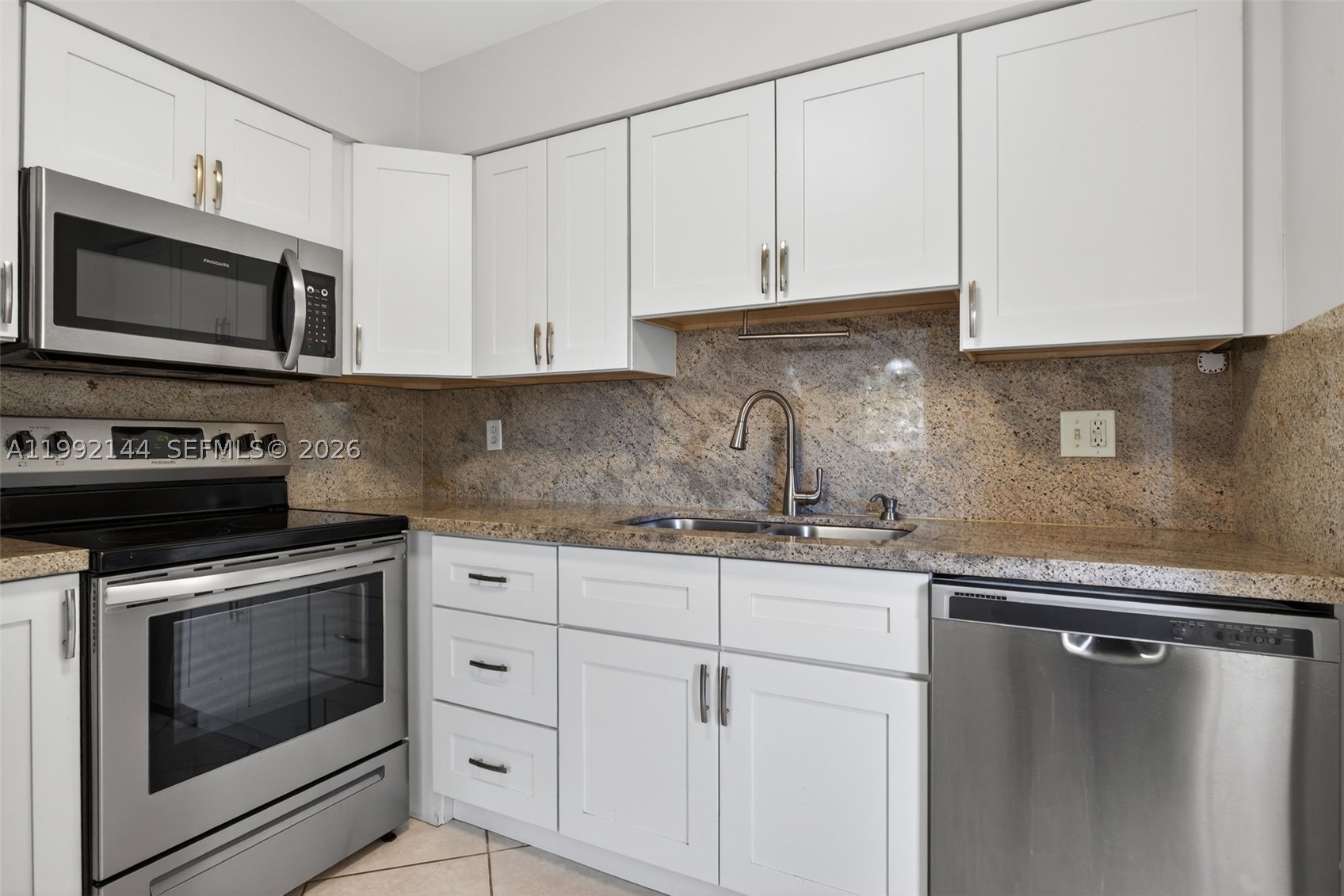 VENETIAN ISLES 2ND SEC - Residential Income